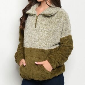Two Toned 1/4 Zip Olive Sherpa Pullover